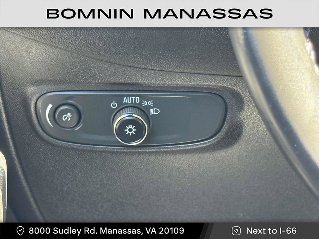 Used 2022 Chevrolet Equinox LT image 23