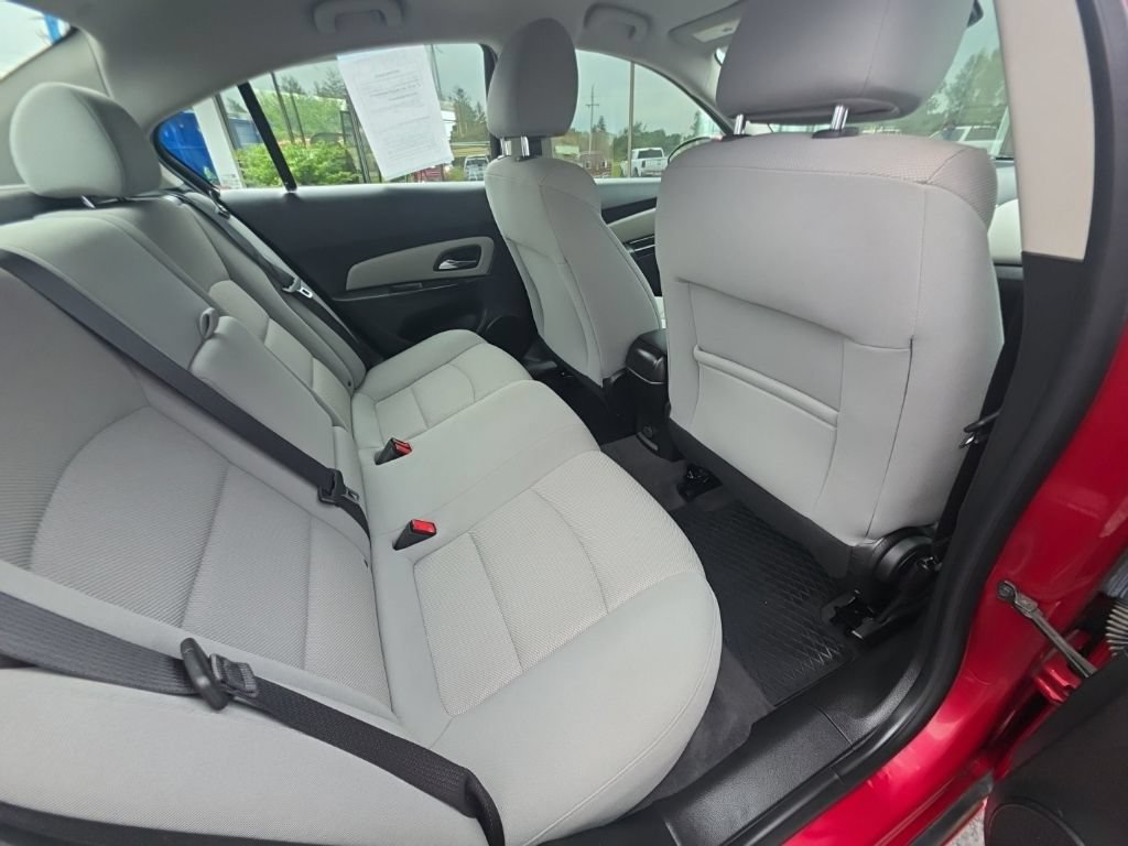 Used 2012 Chevrolet Cruze LT FWD image 15