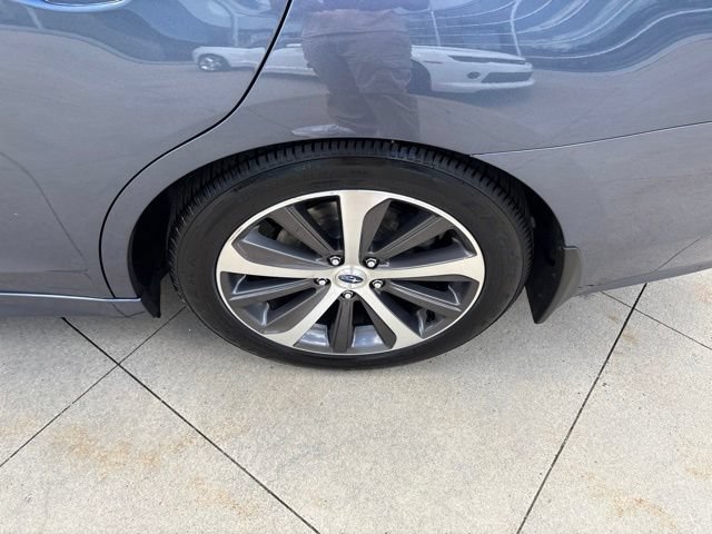 Used 2017 Subaru Legacy 2.5i Limited AWD/4WD image 11