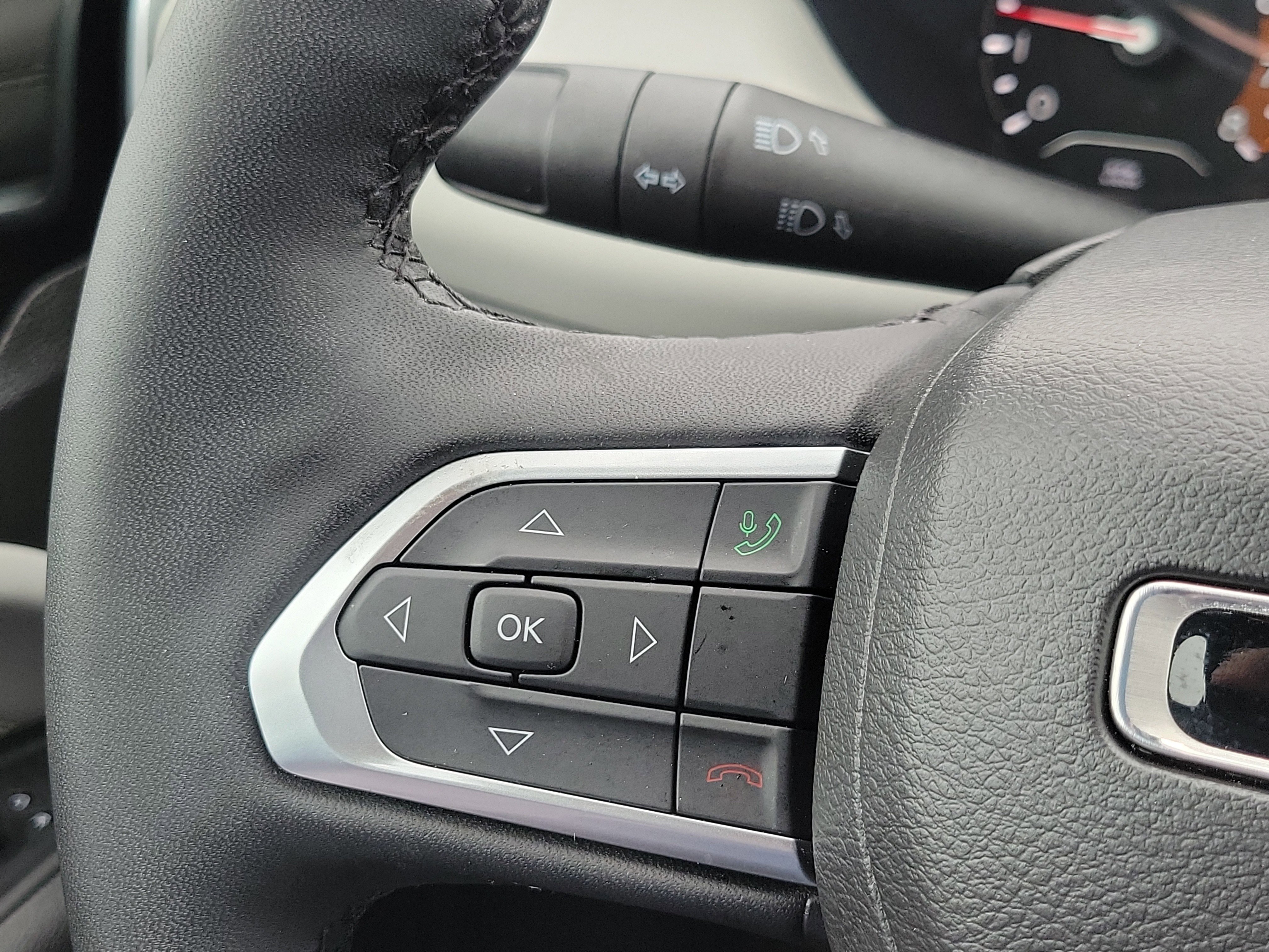 Used 2024 Jeep Compass Limited image 13