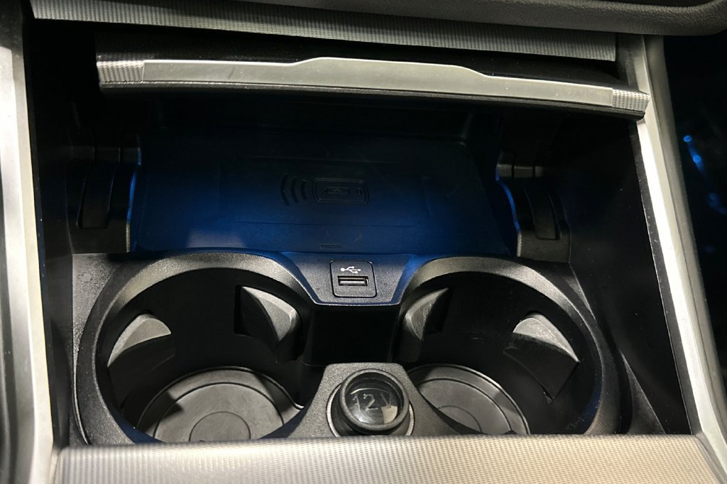 Used 2023 BMW i4 eDrive40 w/ Premium Package RWD image 34