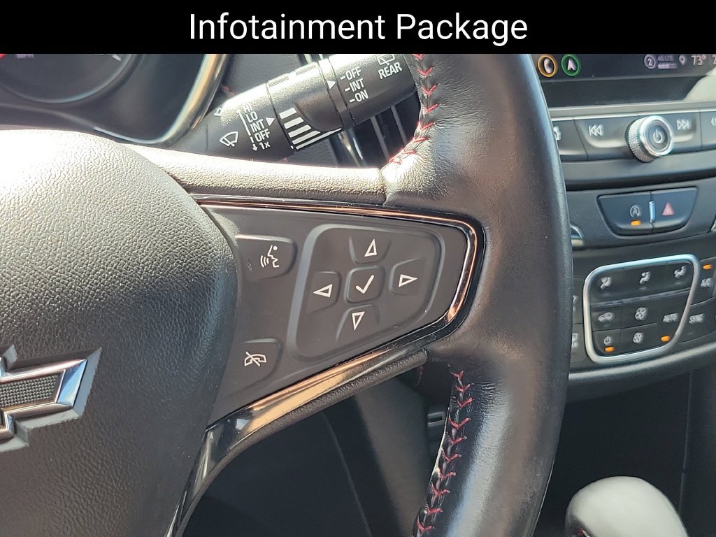 Used 2022 Chevrolet Equinox RS w/ RS Leather Package AWD/4WD image 15