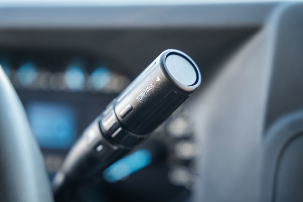 Certified 2023 Ford E-450 and Econoline 450 Super Duty w/ Power Windows & Locks Group image 25