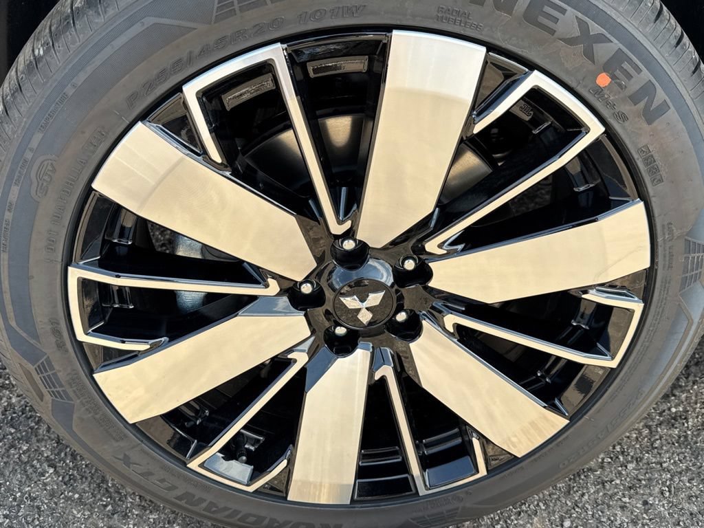 New 2026 Mitsubishi Outlander SE FWD image 47
