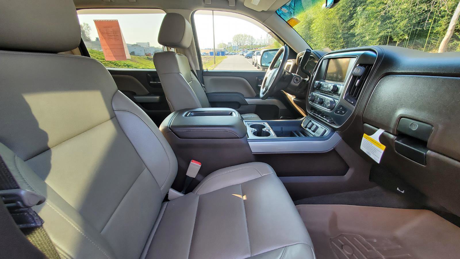 Used 2014 Chevrolet Silverado 1500 LTZ Z71 w/ LTZ Plus Package image 4