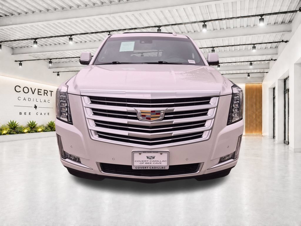 Used 2018 Cadillac Escalade Platinum AWD/4WD image 2