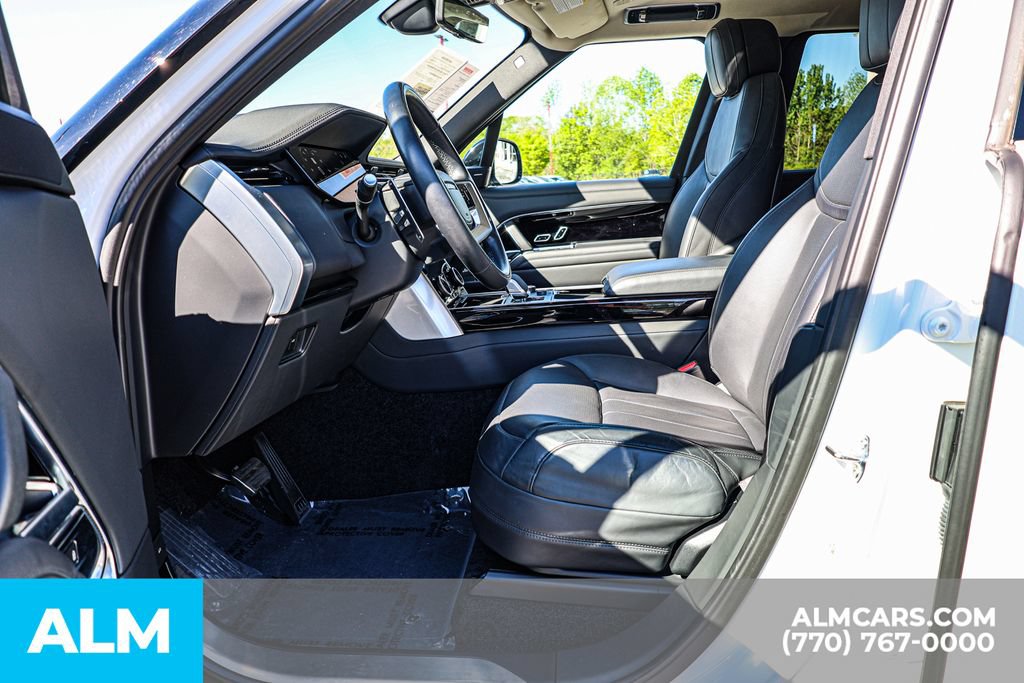 Used 2023 Land Rover Range Rover SE AWD/4WD image 18