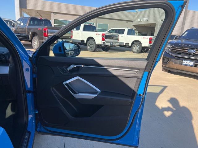 Used 2023 Audi Q3 2.0T Premium image 22