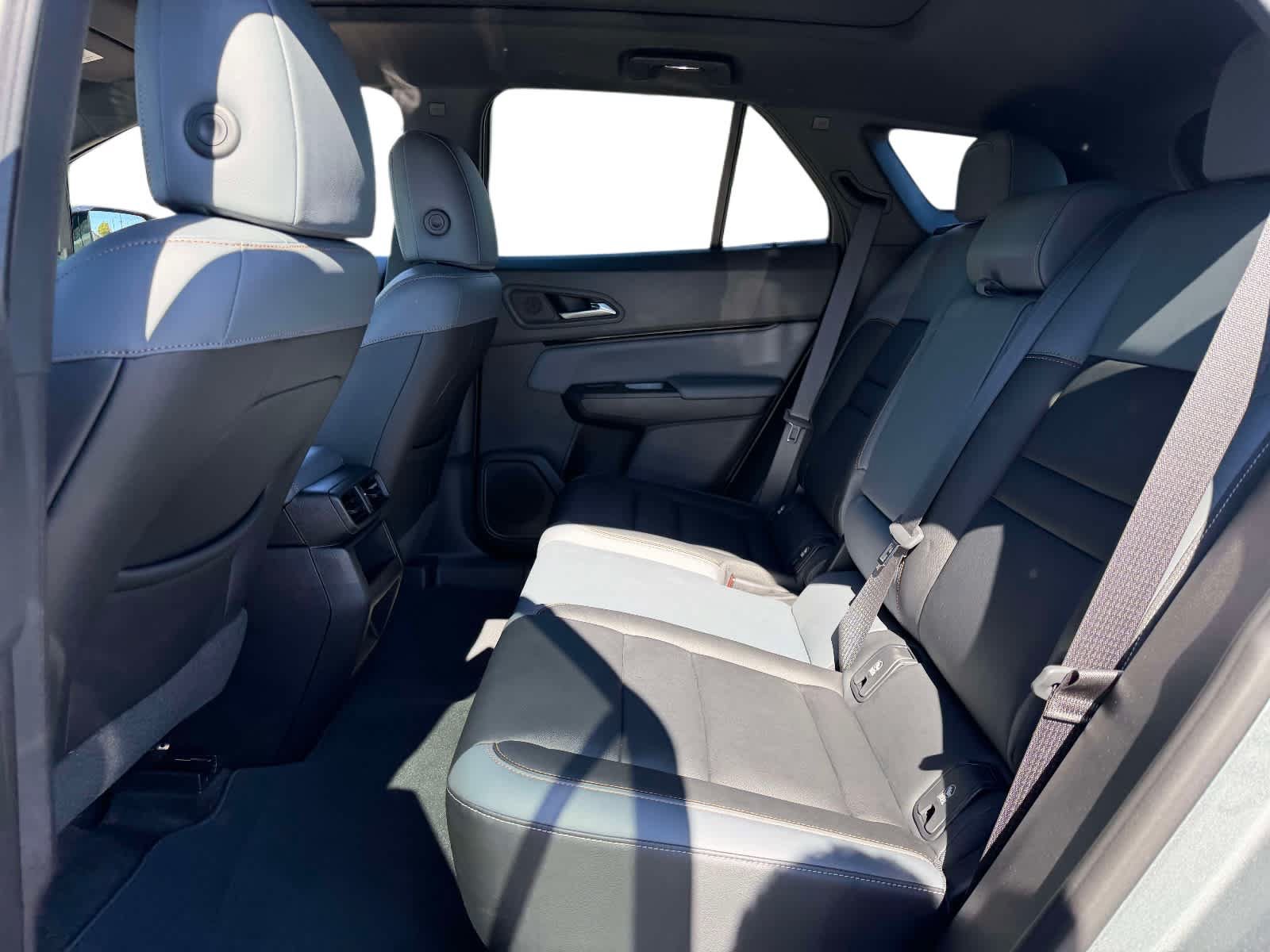 Used 2024 Honda Prologue Touring image 14