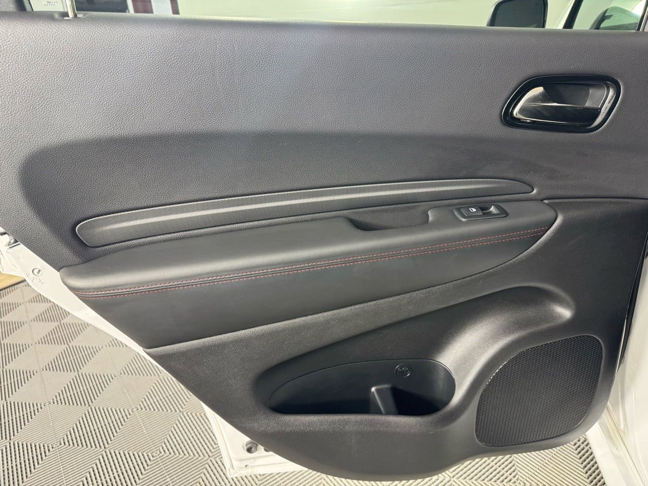 Used 2024 Dodge Durango GT image 27