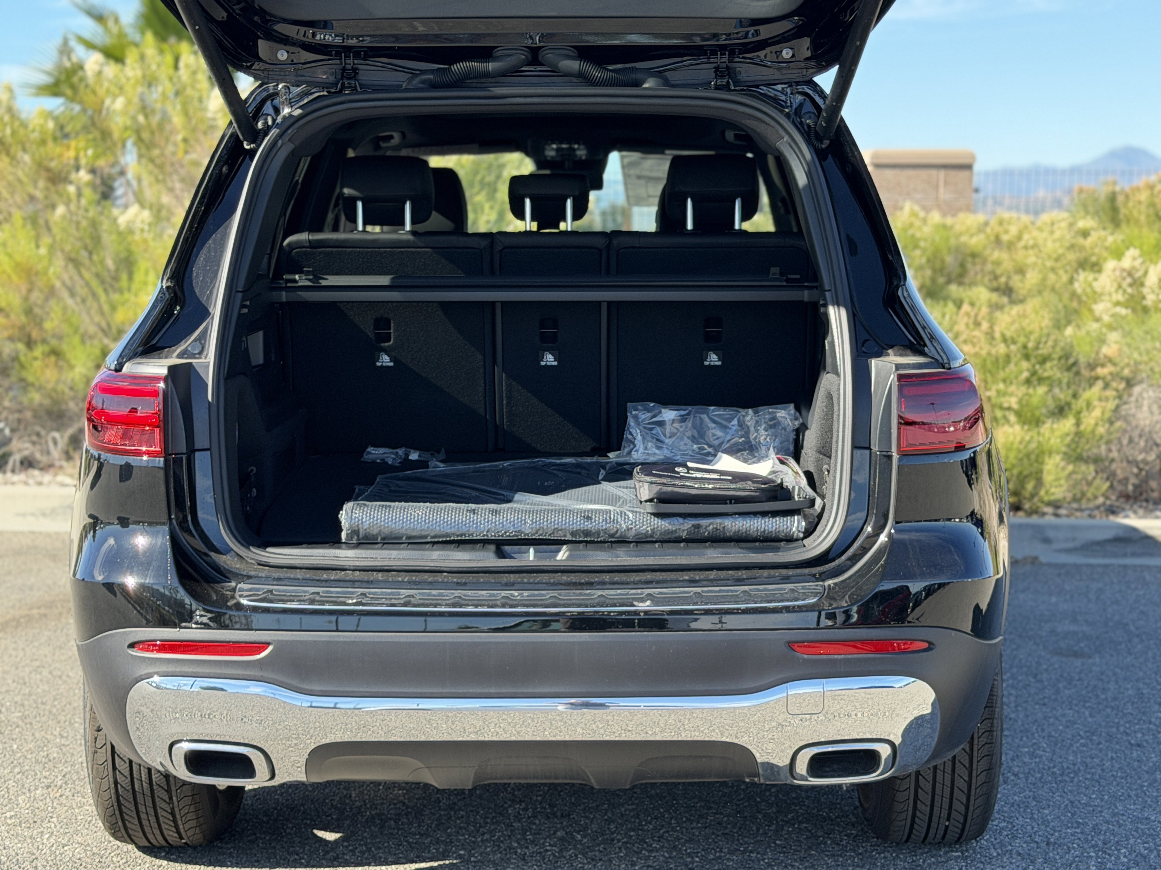 New 2026 Mercedes-Benz GLB 250 4MATIC image 13