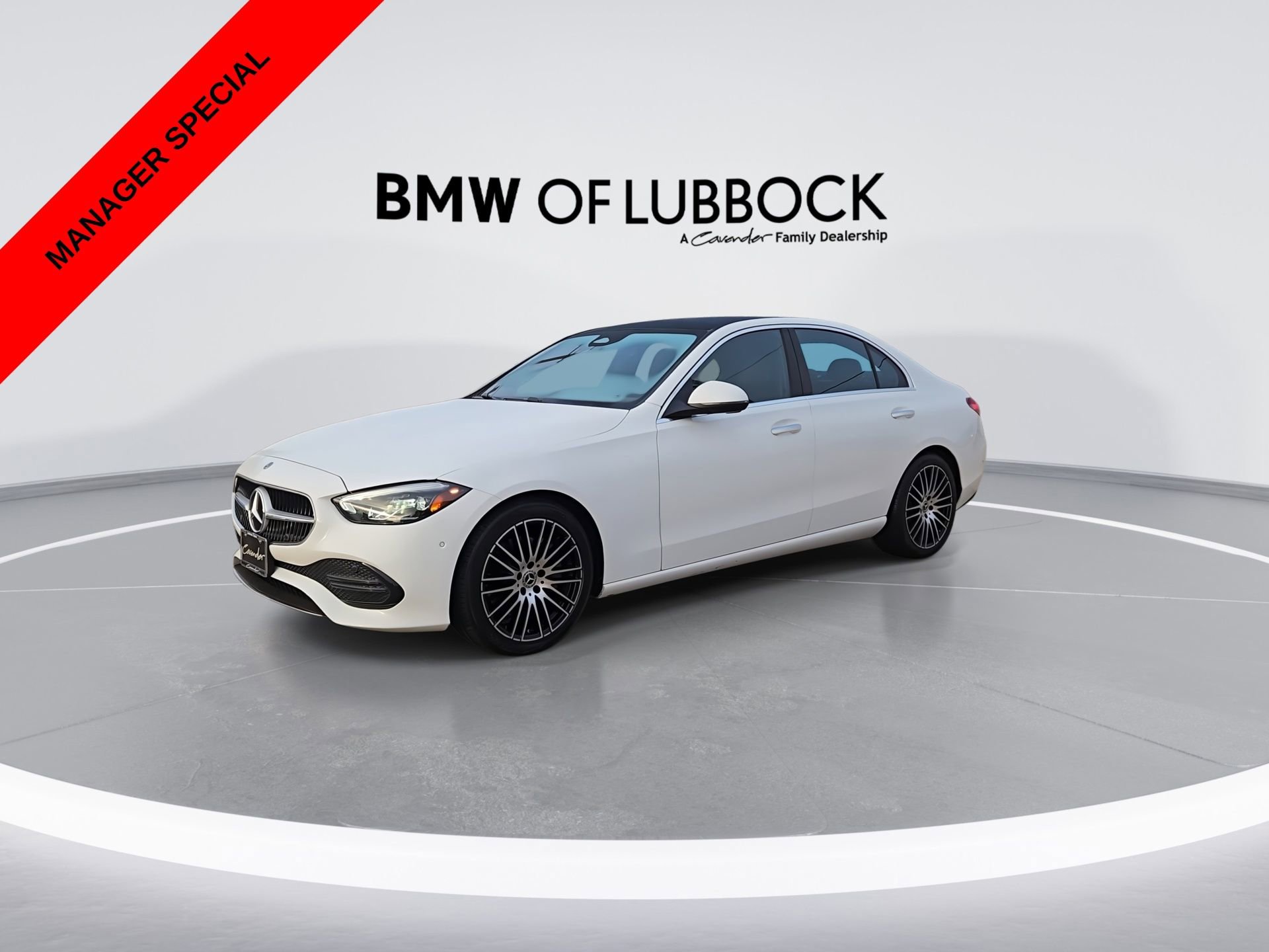 Used 2024 Mercedes-Benz C 300 4MATIC Sedan image 4