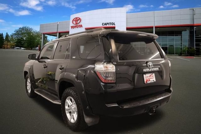 Used 2018 Toyota 4Runner SR5 Premium RWD image 5