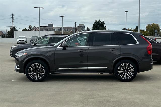 Certified 2023 Volvo XC90 T8 Plus image 6