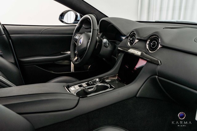 New 2025 Karma Revero Luxury image 40