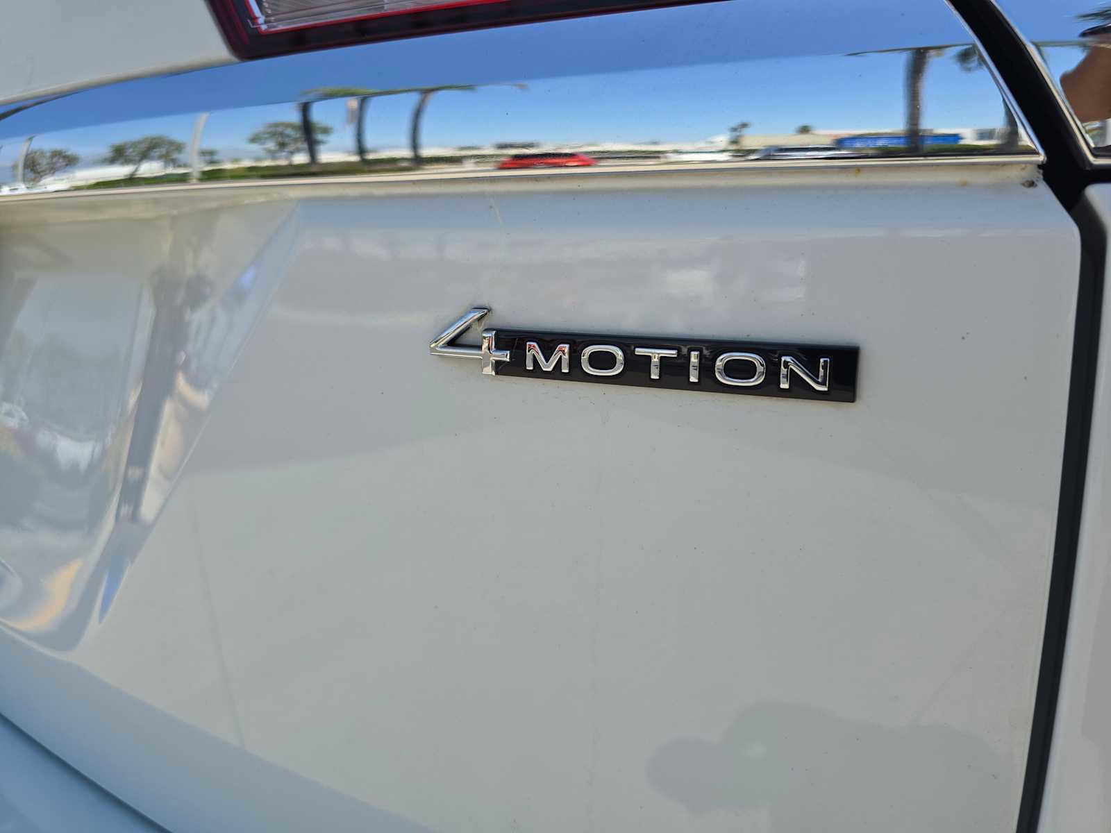 Used 2023 Volkswagen Atlas SE image 13