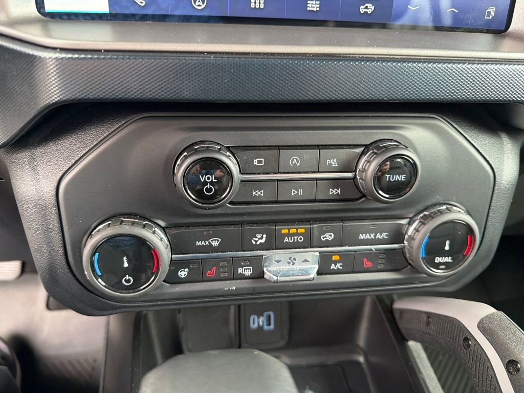 Used 2022 Ford Bronco Outer Banks w/ Sasquatch Package image 21