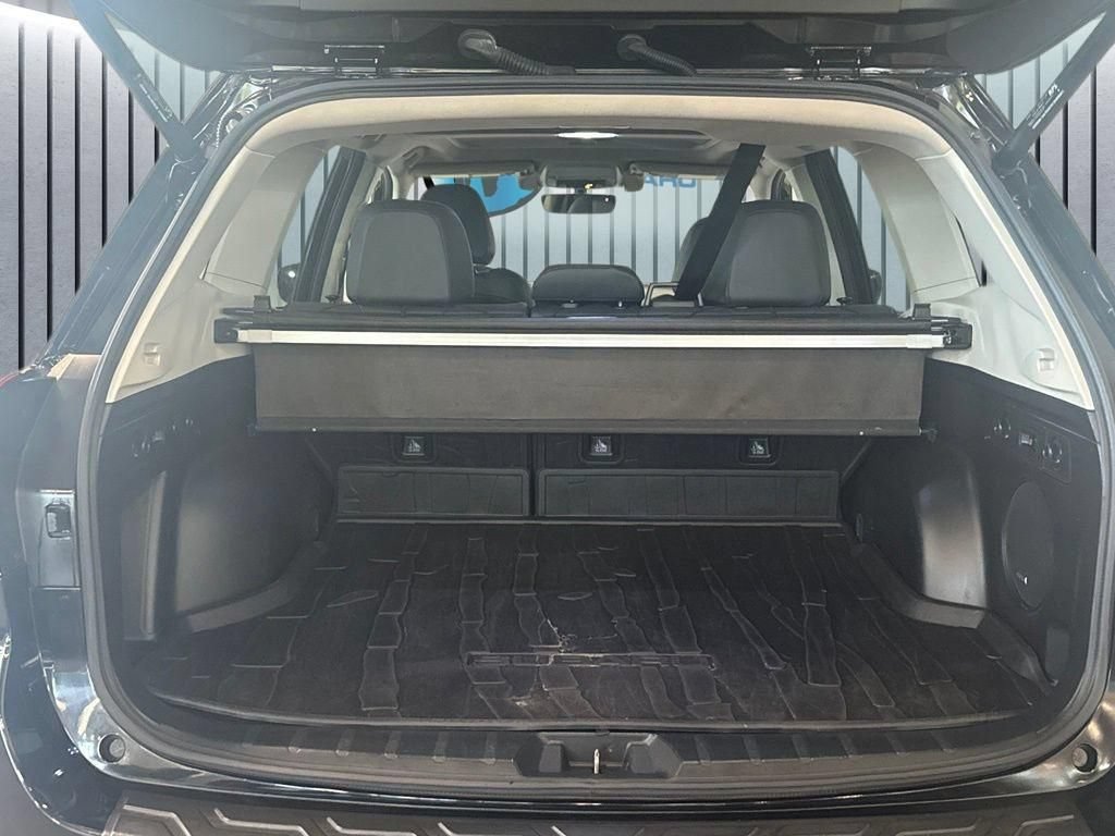 Used 2020 Subaru Forester Touring w/ Popular Package #2 AWD/4WD image 9