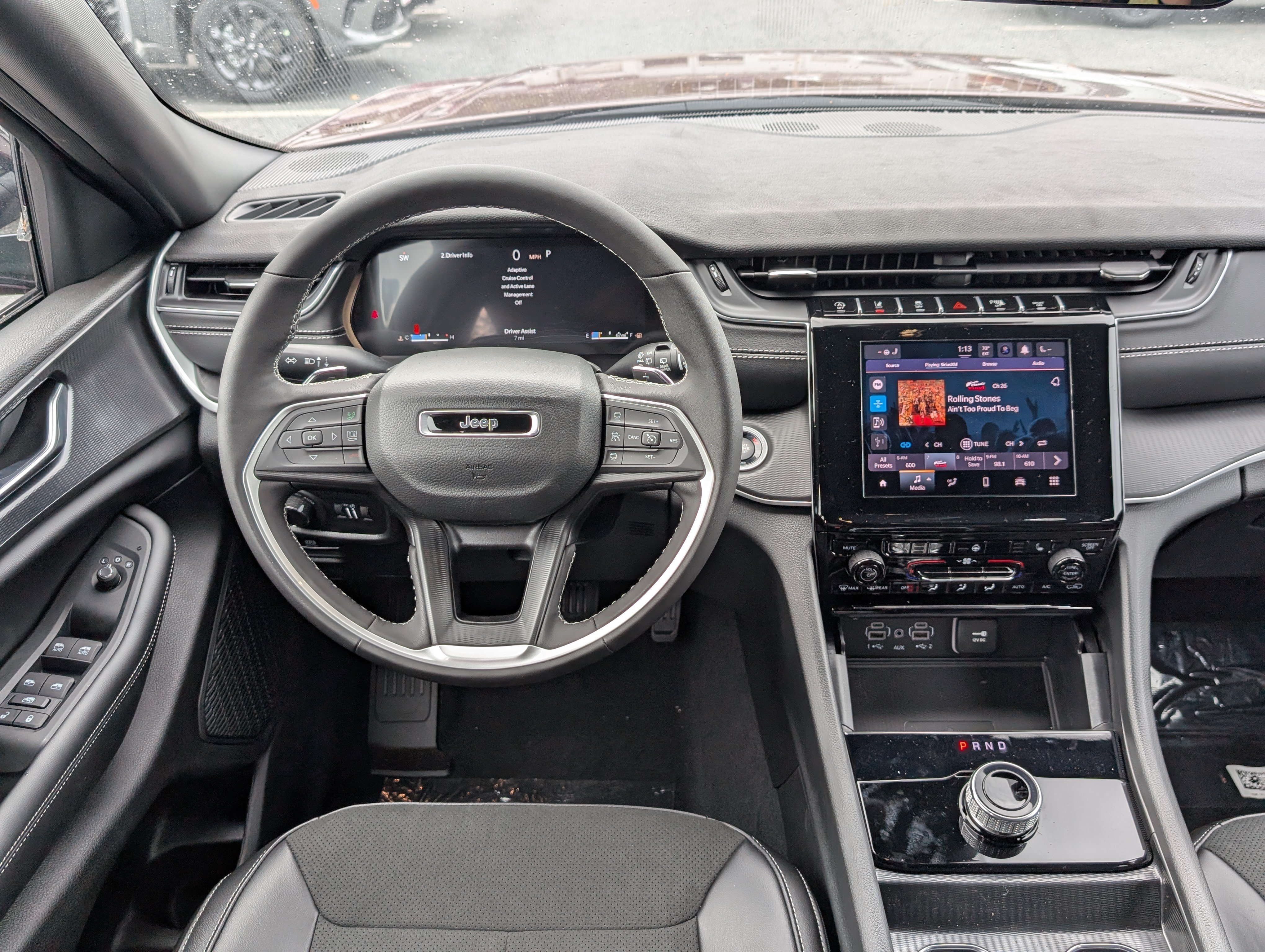 New 2025 Jeep Grand Cherokee Altitude AWD/4WD image 15