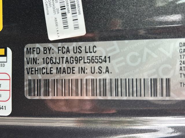 Used 2023 Jeep Gladiator Sport AWD/4WD image 29
