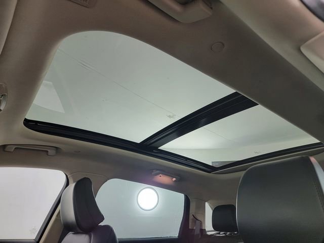 Used 2023 Lincoln Nautilus Reserve w/ Equipment Group 201A image 11