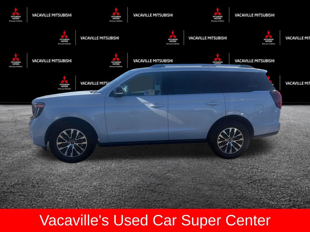 Used 2025 Ford Expedition Platinum AWD/4WD image 2