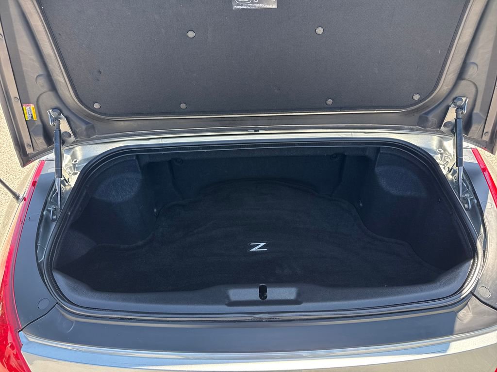 Used 2005 Nissan 350Z Touring RWD image 28