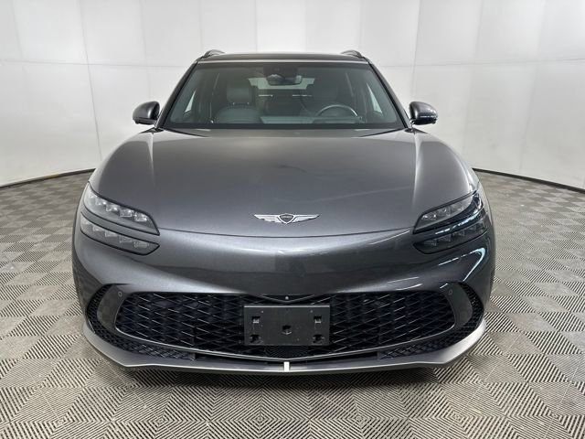Used 2023 Genesis GV60 Performance image 8