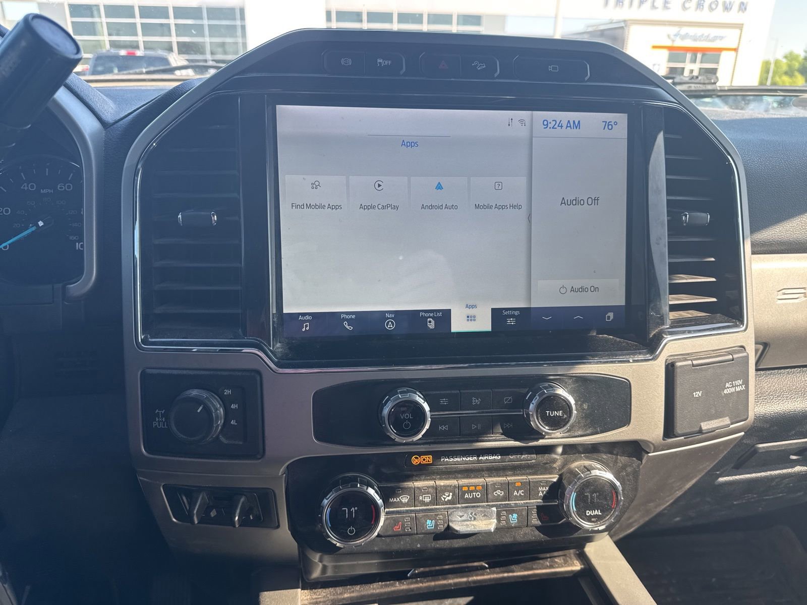 Used 2022 Ford F250 Lariat w/ Lariat Value Package AWD/4WD image 12