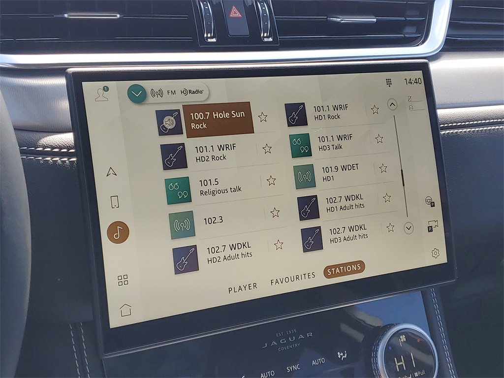 New 2025 Jaguar F-PACE R-Dynamic S image 20