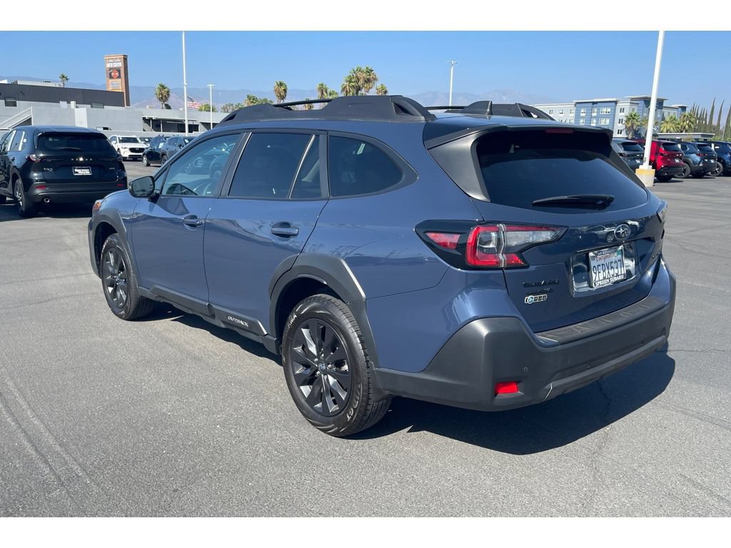 Certified 2023 Subaru Outback Onyx Edition AWD/4WD image 3