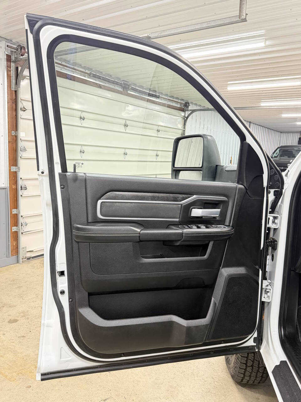 Used 2024 RAM 3500 SLT w/ Quick Order Package 2YG SLT image 40