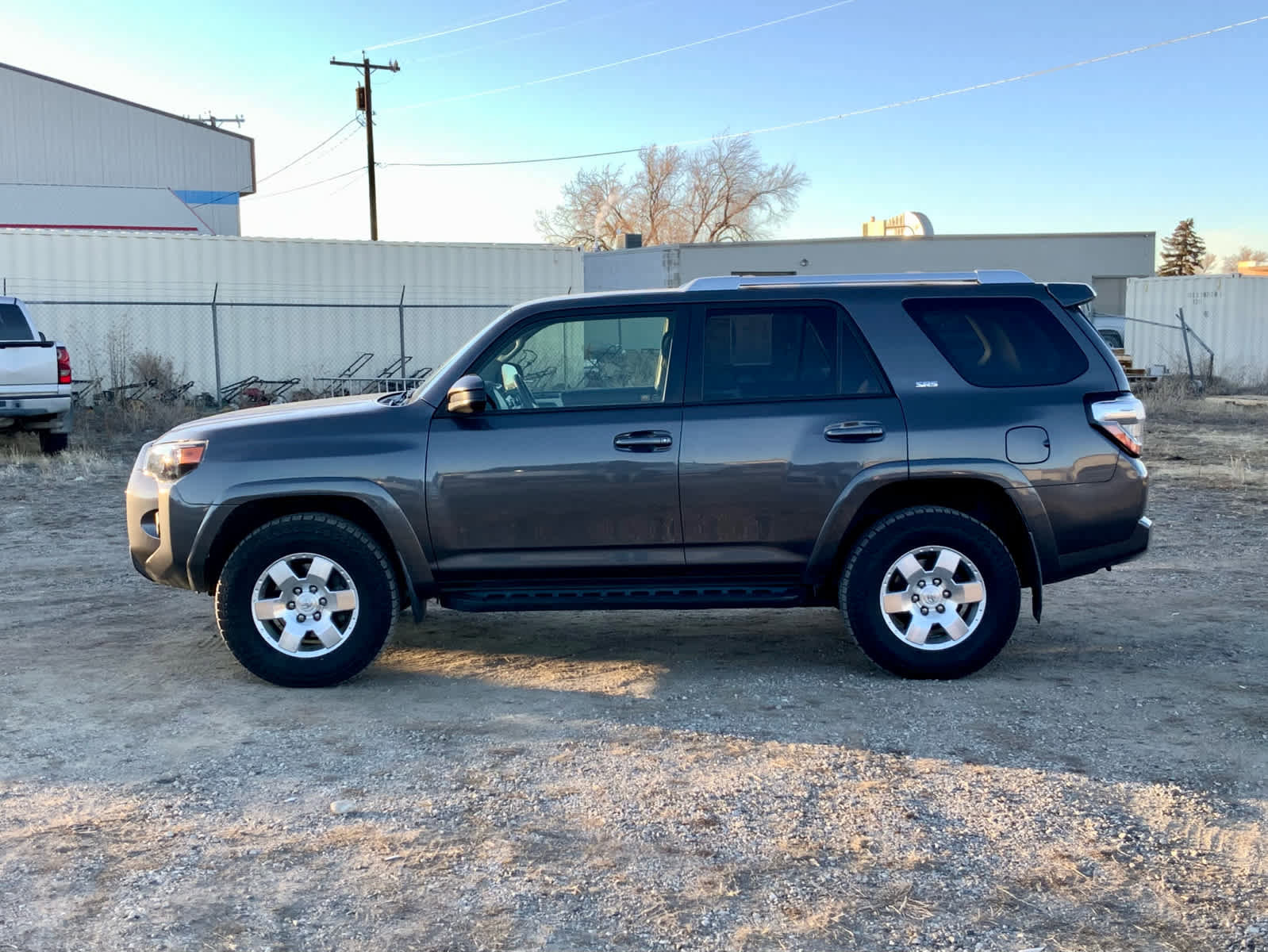 Used 2018 Toyota 4Runner SR5 image 2