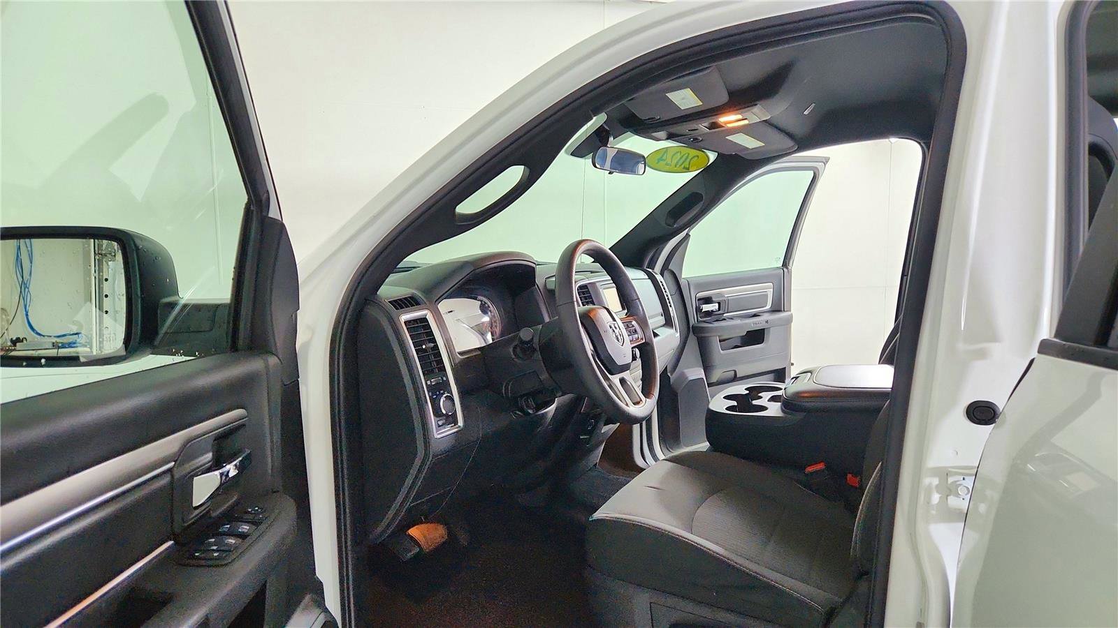 Used 2024 RAM 1500 Classic Warlock image 15