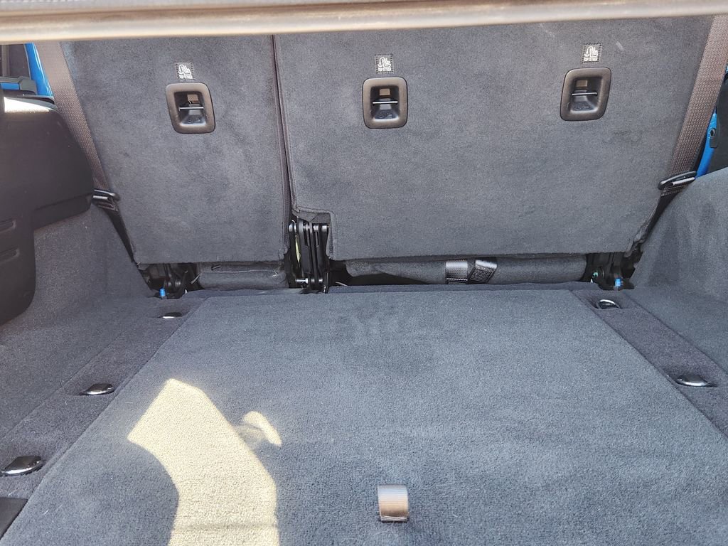 Used 2024 Jeep Wrangler Sport image 13