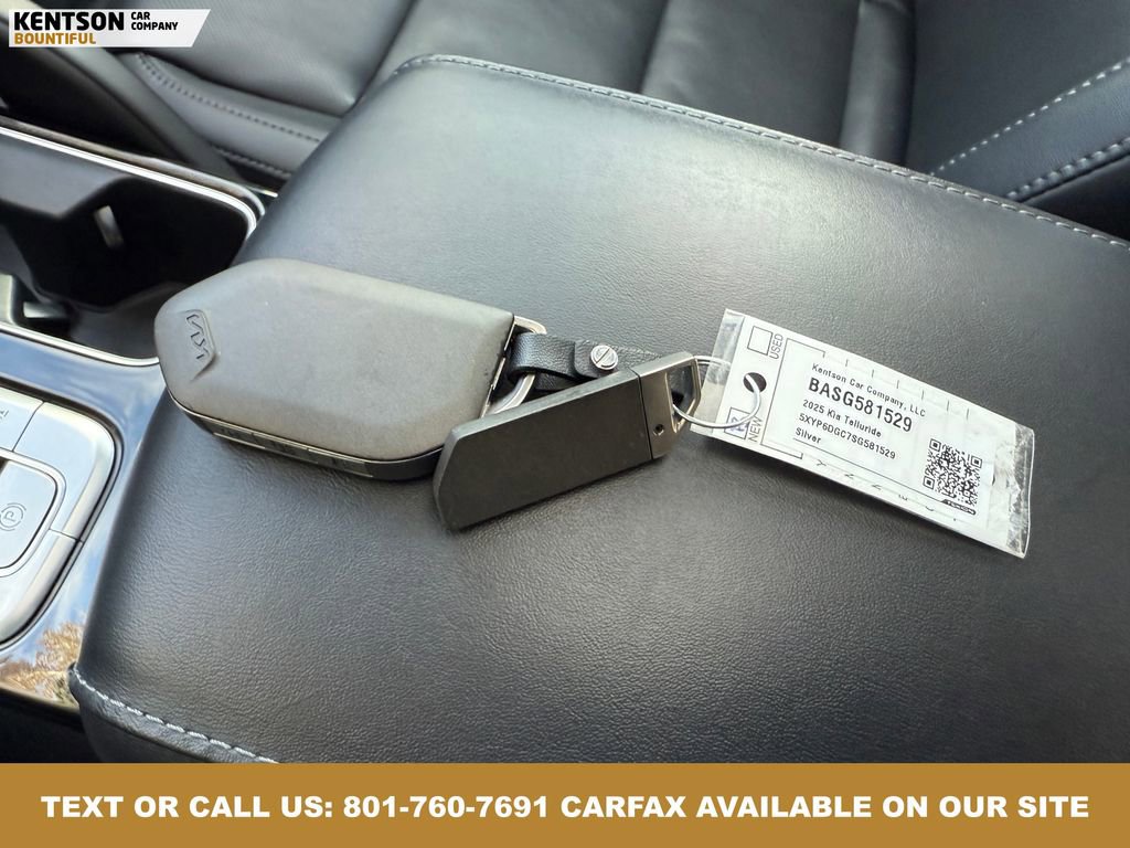 Used 2025 Kia Telluride S image 43