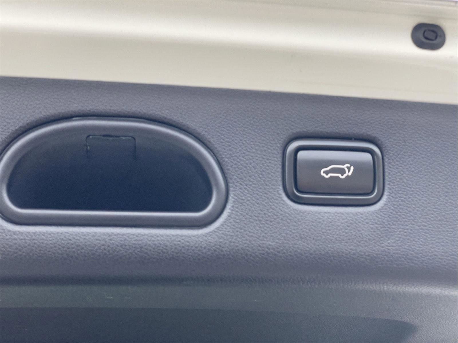 Used 2021 Kia Sportage EX image 10