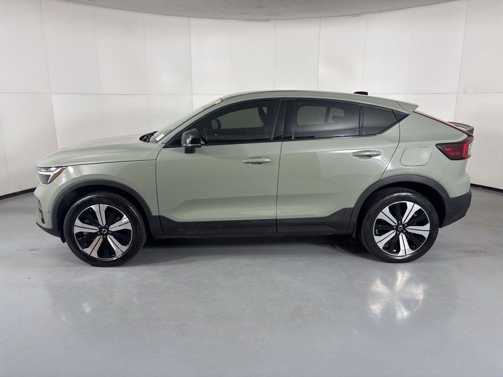 Used 2023 Volvo C40 P8 Recharge Plus image 5