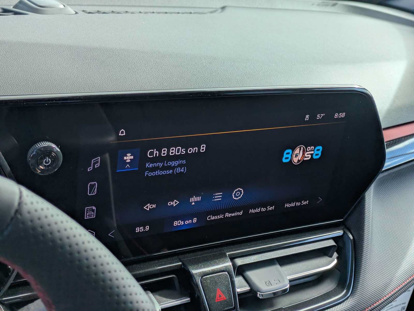 New 2025 Chevrolet TrailBlazer RS w/ Convenience Package AWD/4WD image 29