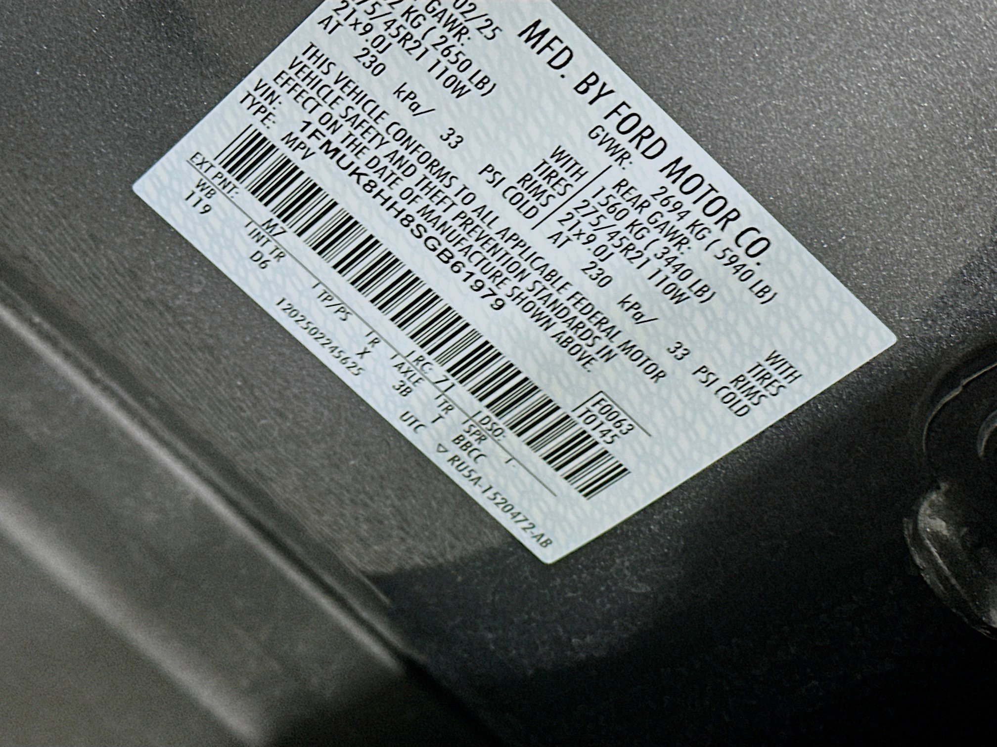 Used 2025 Ford Explorer Platinum w/ LUX Leather Package image 12