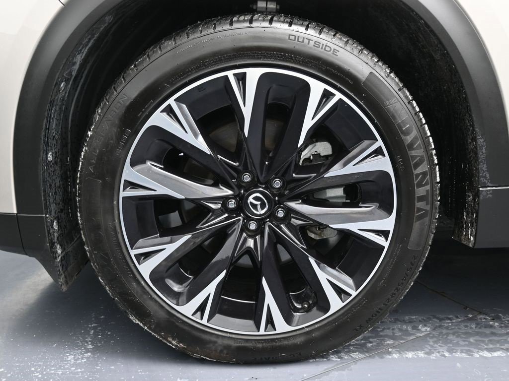 Used 2024 MAZDA CX-90 Plug-In Hybrid w/ Premium Plus image 12