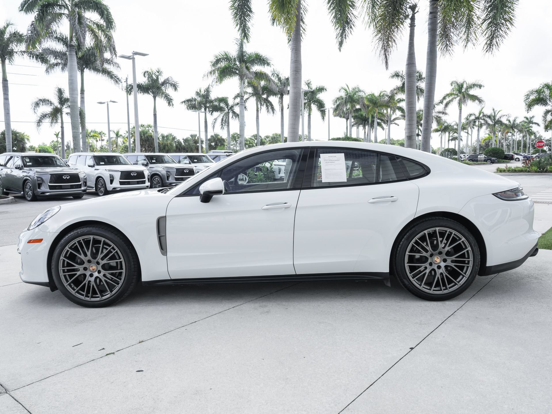 Used 2023 Porsche Panamera Platinum Edition RWD image 5