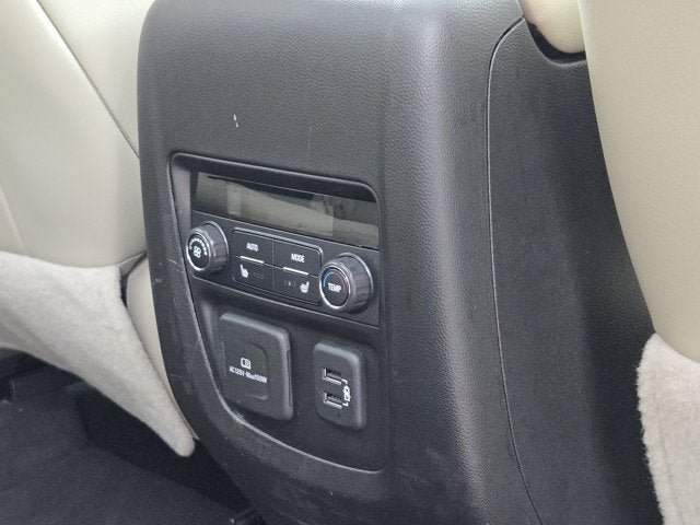 Used 2020 Buick Enclave Premium w/ Sun and Sites Package AWD/4WD image 10