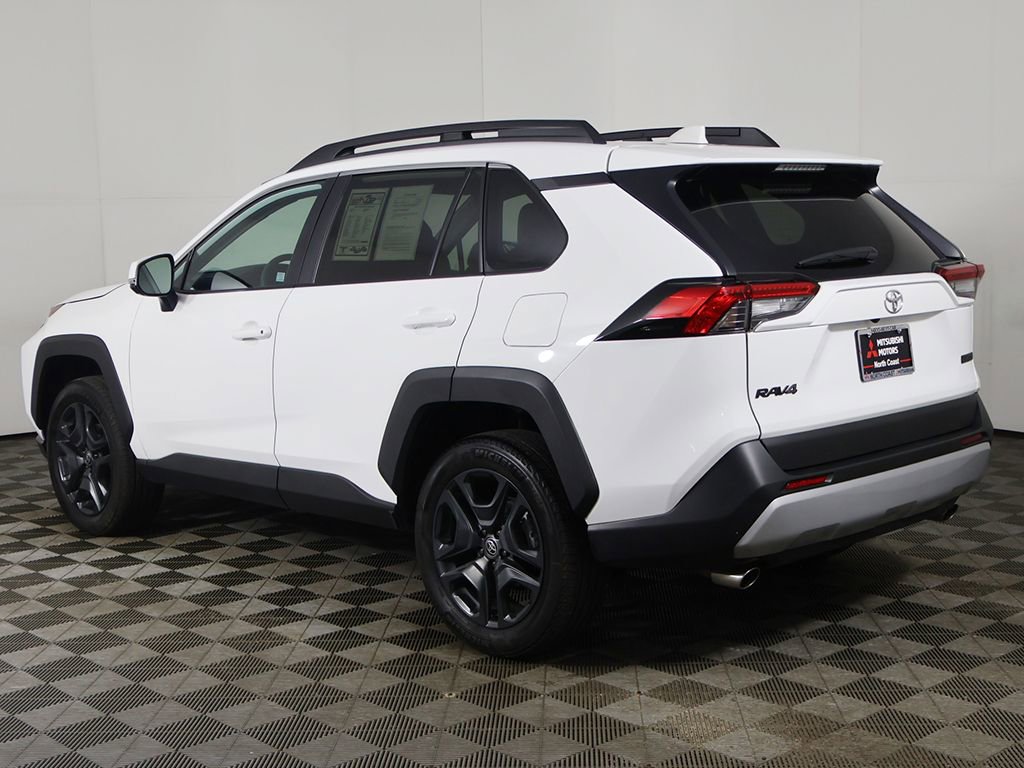 Used 2024 Toyota RAV4 Adventure image 7