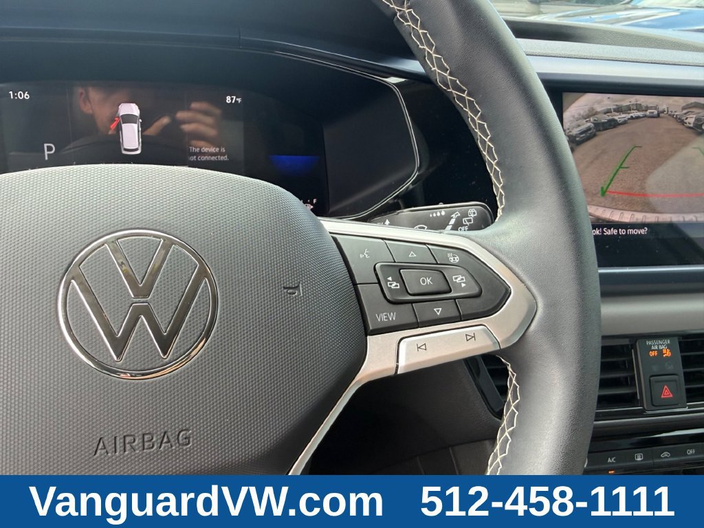 Used 2023 Volkswagen Taos SE FWD image 18