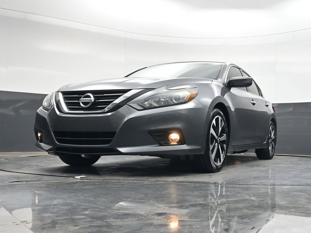Used 2018 Nissan Altima 2.5 SR FWD image 25