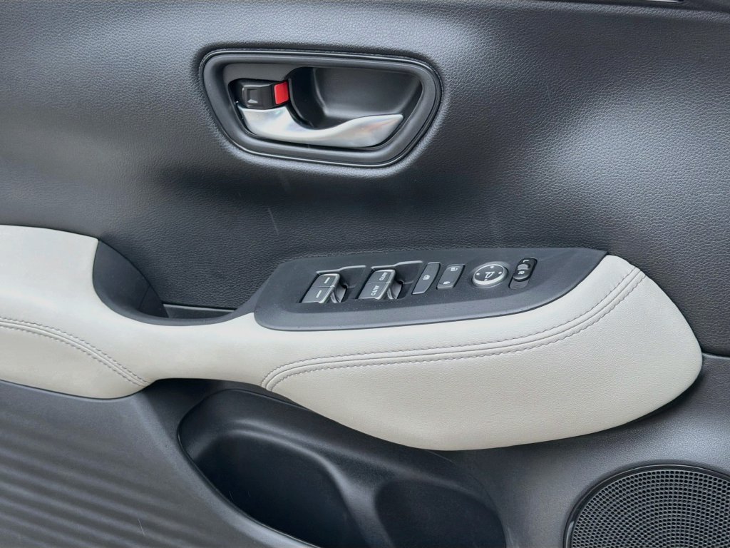 New 2027 Honda HR-V EX-L image 18