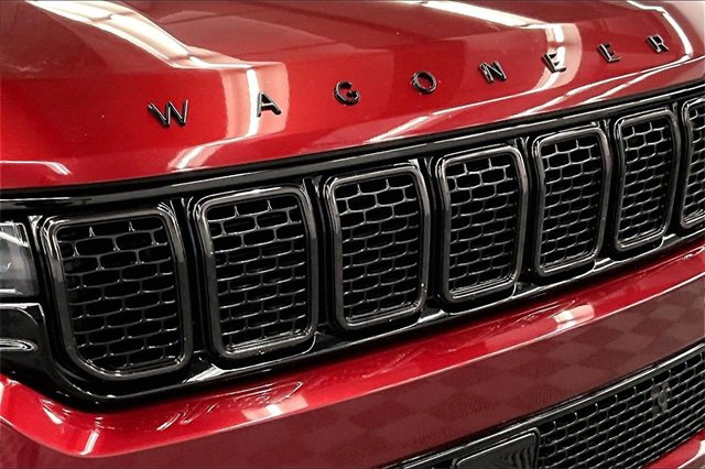 Used 2024 Jeep Wagoneer Series II image 31
