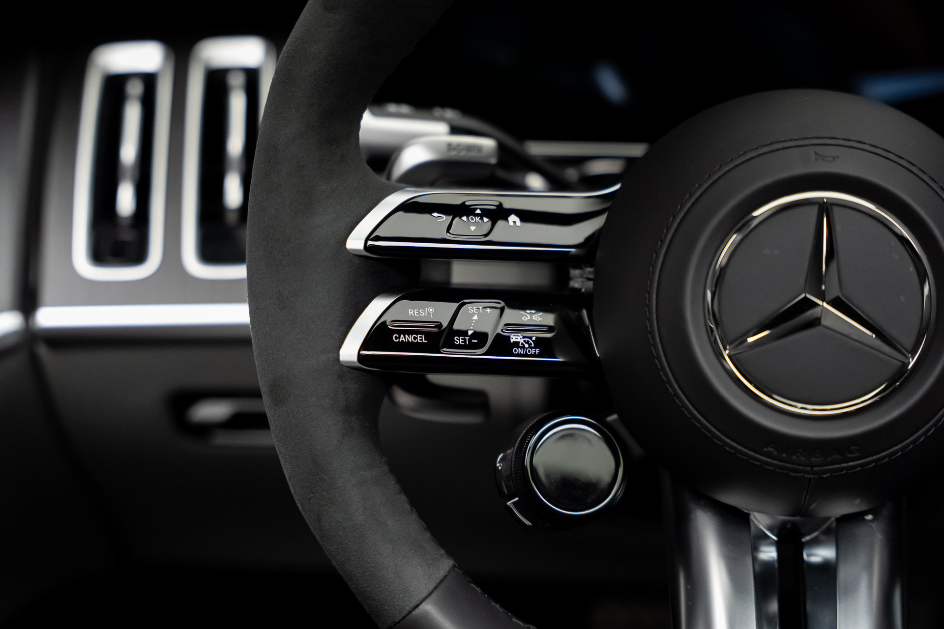 Used 2024 Mercedes-Benz S 63 AMG S image 48