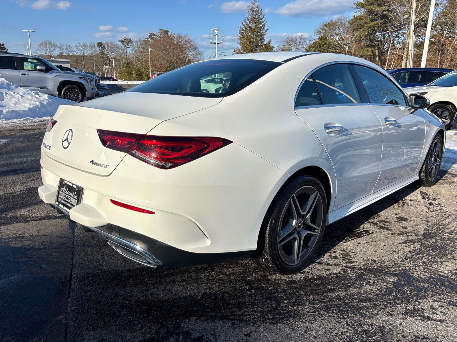 Used 2022 Mercedes-Benz CLA 250 4MATIC image 3